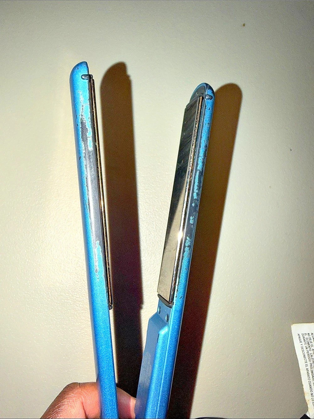 BaBylissPRO Blue Hair Straightener - Picture 5 of 10